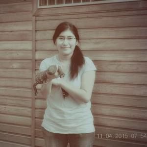 Meet your Posher, Karina